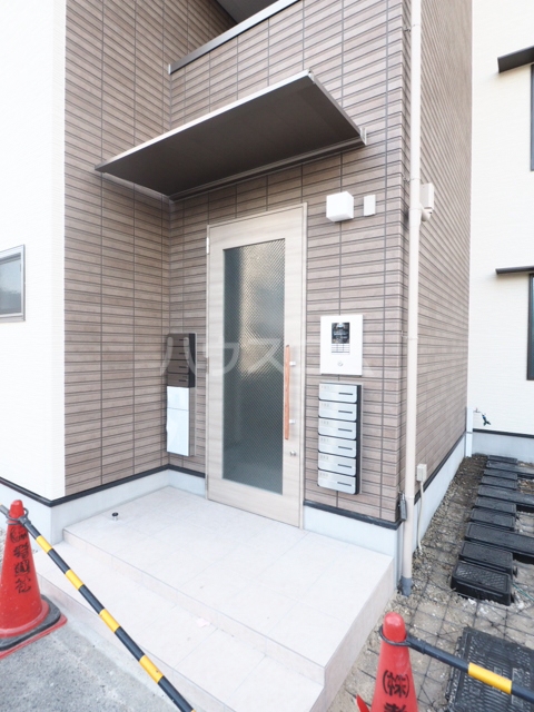 29/30 エントランス