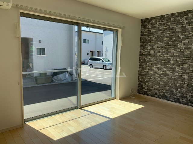 20/24 エントランス