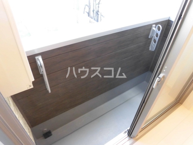 21/30 バルコニー