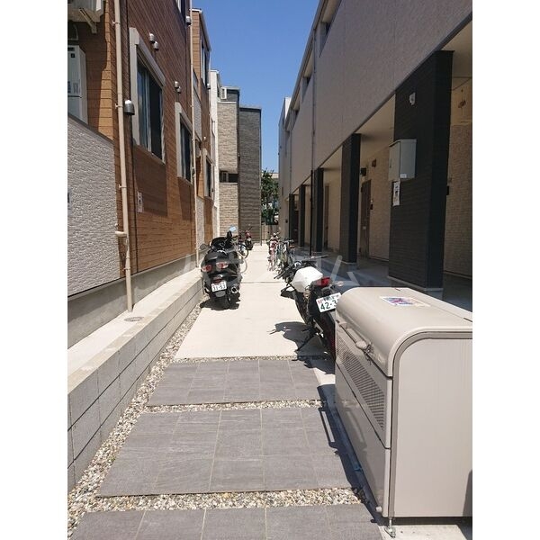 15/21 エントランス