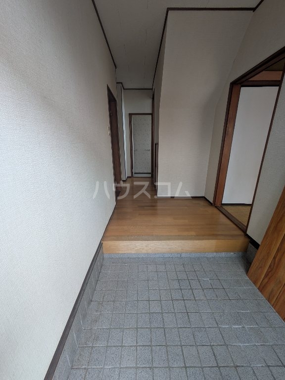 15/30 玄関