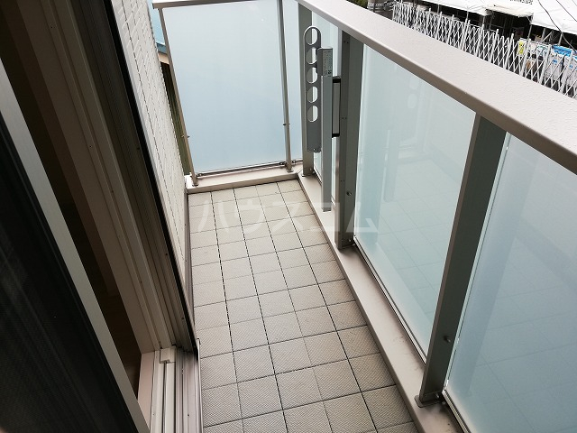 19/30 バルコニー