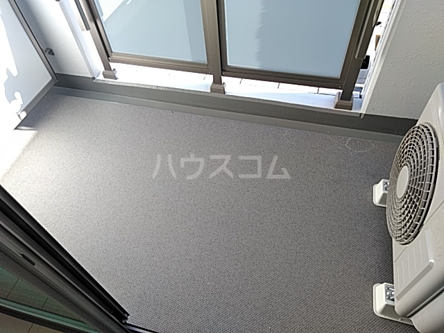 13/30 バルコニー