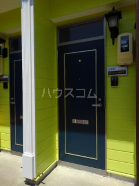 13/20 エントランス