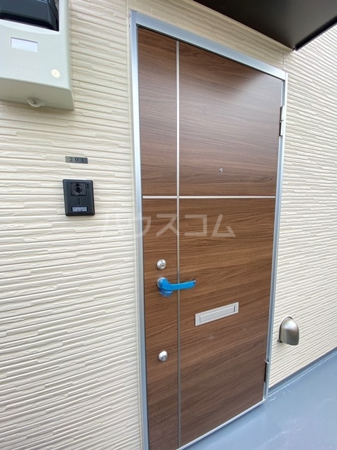 29/30 エントランス