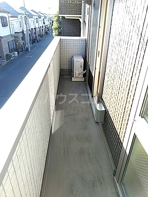 20/30 バルコニー