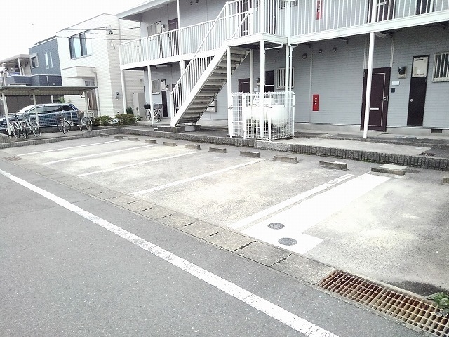 14/20 駐車場