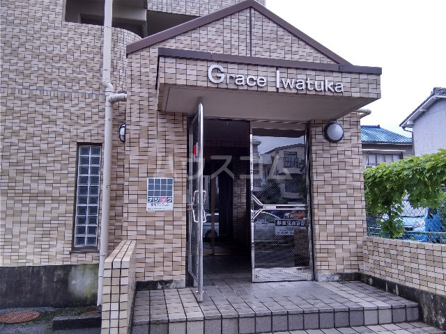 16/25 エントランス