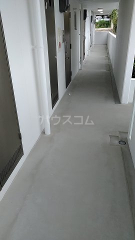 21/28 エントランス