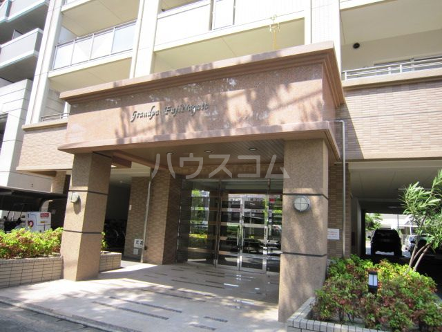 14/24 エントランス