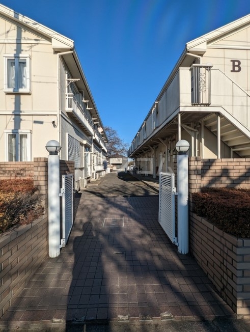 21/25 エントランス