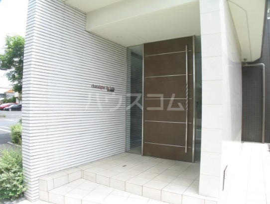 19/22 エントランス