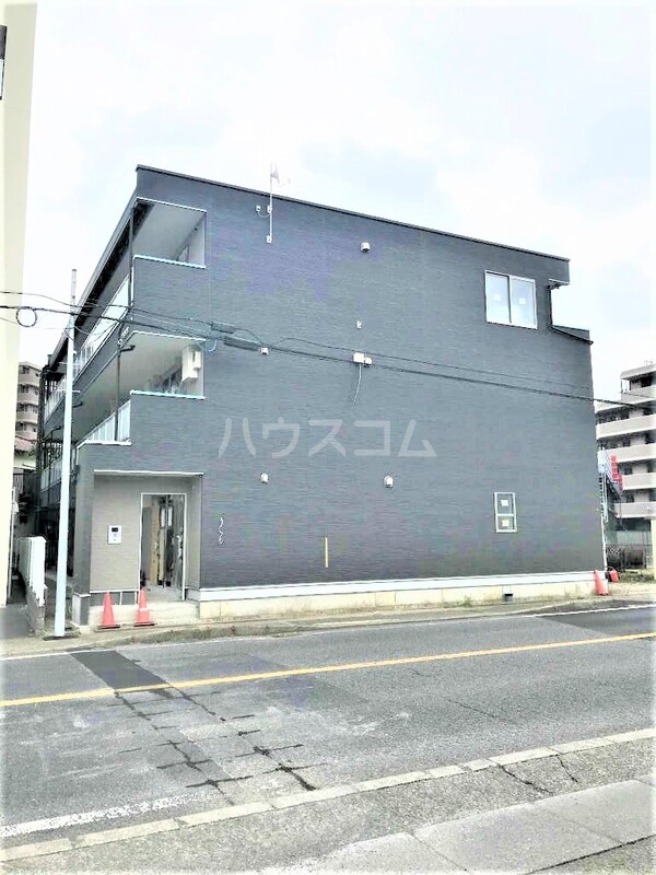 2/30 外観
