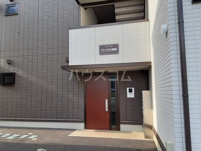 29/30 エントランス