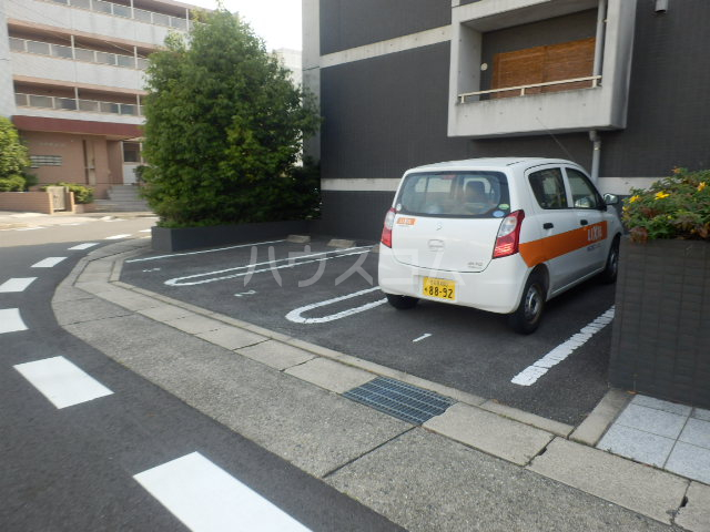 21/29 駐車場