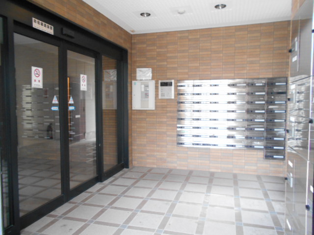 21/24 エントランス