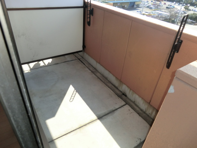 14/22 バルコニー