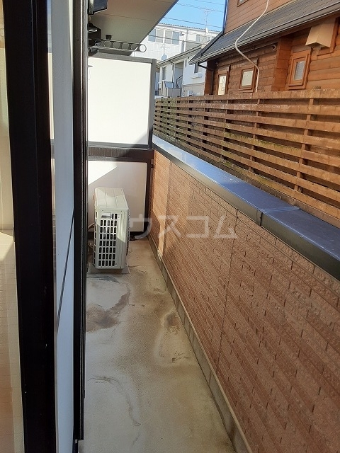 17/25 バルコニー