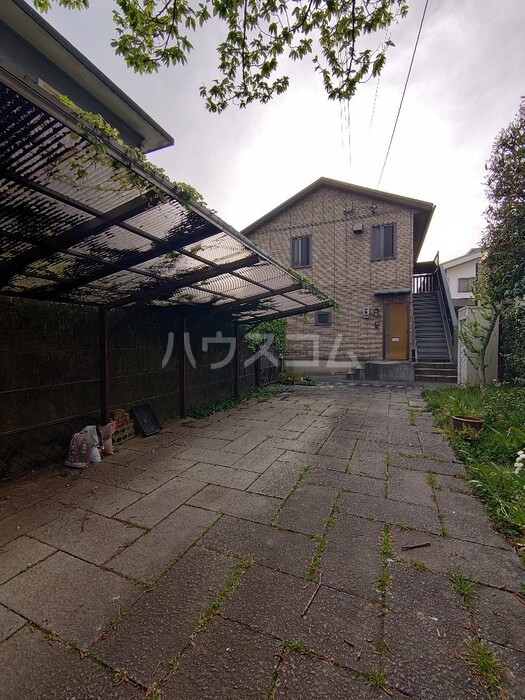 14/16 エントランス