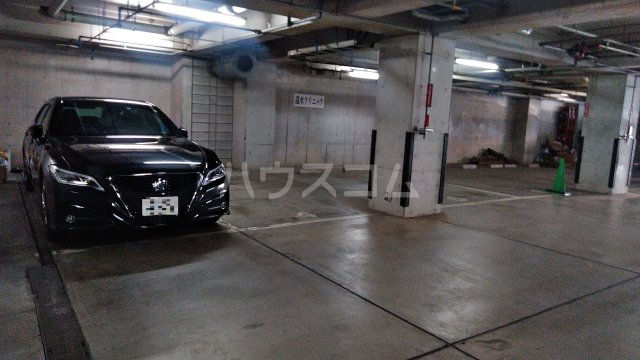 28/29 駐車場