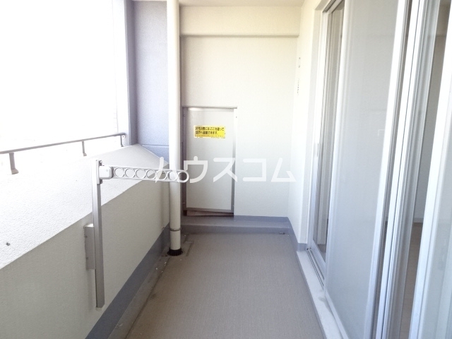 15/28 バルコニー