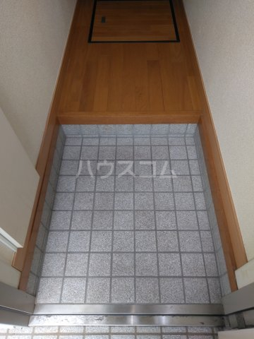 5/30 玄関