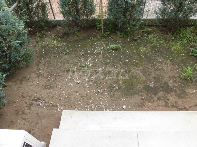 20/27 バルコニー