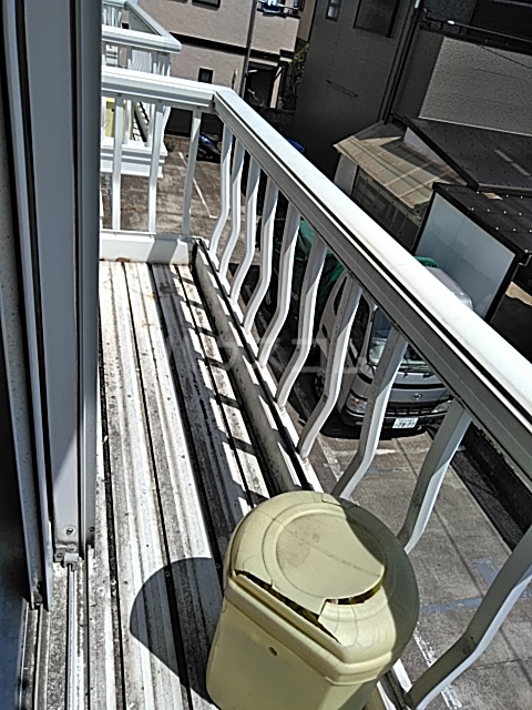 15/23 バルコニー