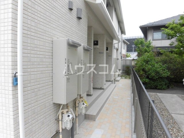 20/30 エントランス