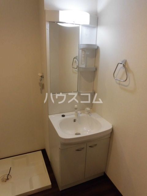 13/30 洗面