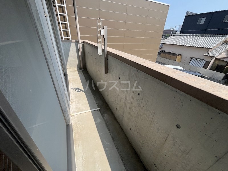 22/30 バルコニー