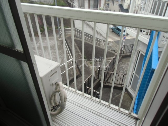 16/27 バルコニー