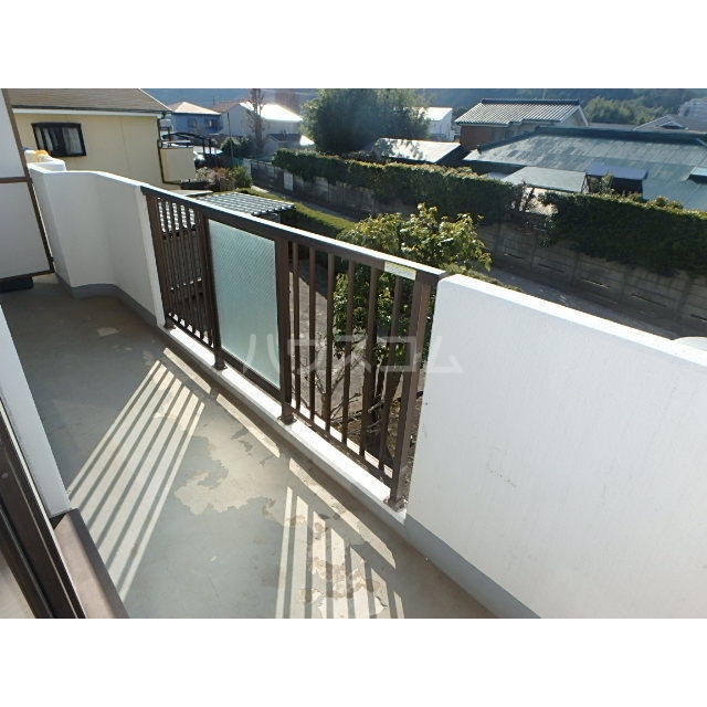 13/23 バルコニー