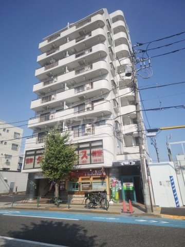 16/17 エントランス