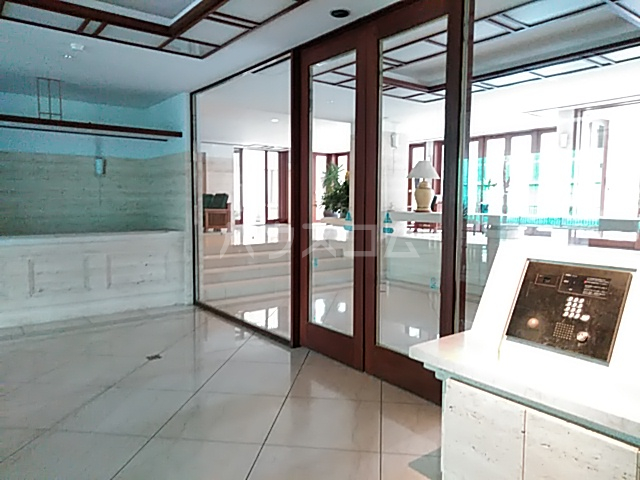 29/30 エントランス