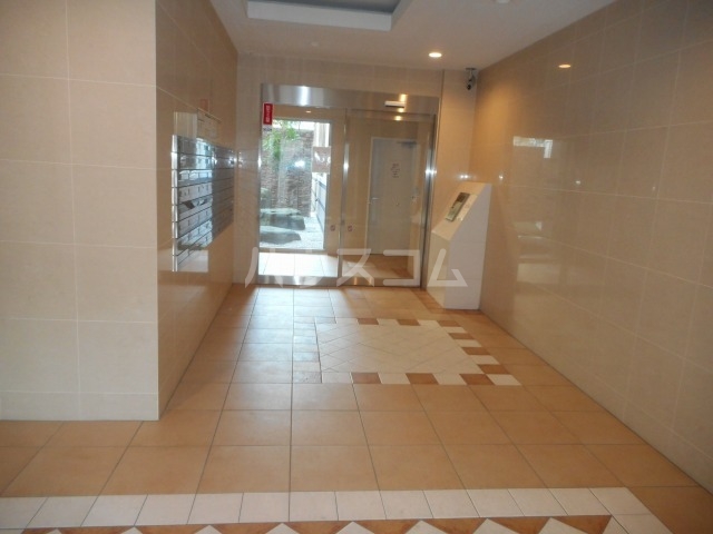 14/24 エントランス