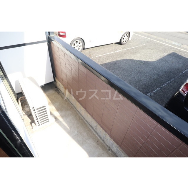 13/19 バルコニー