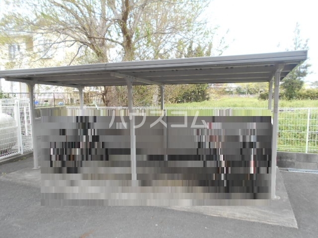 15/17 エントランス