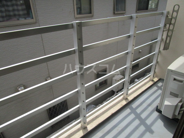 17/30 バルコニー