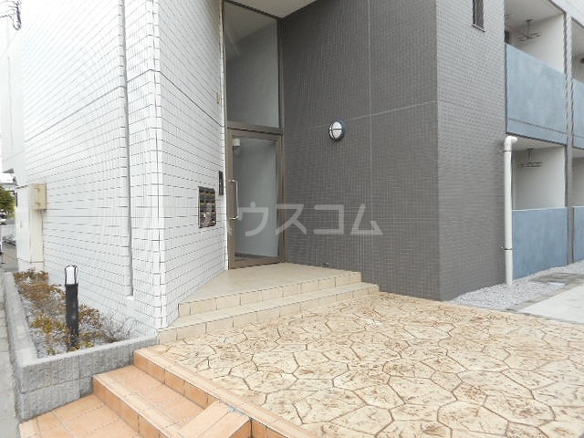 2/10 エントランス