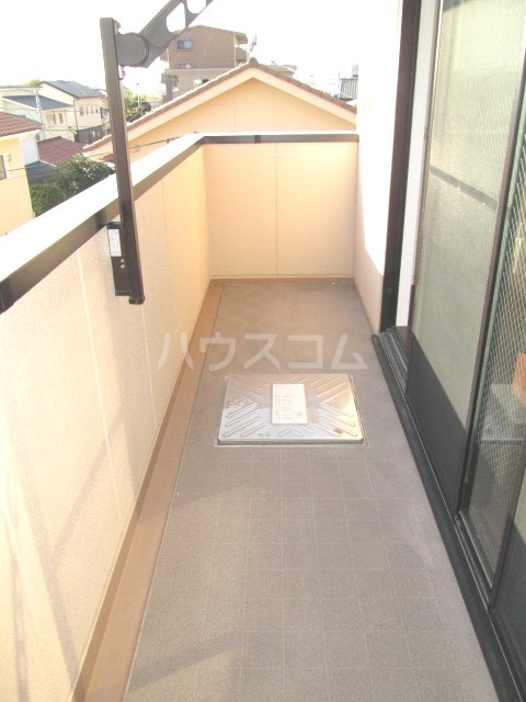 17/28 バルコニー
