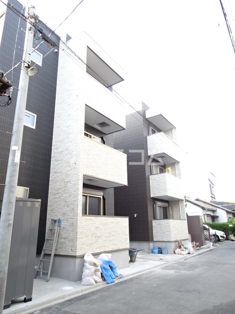 2/30 外観