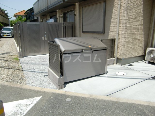 3/4 エントランス