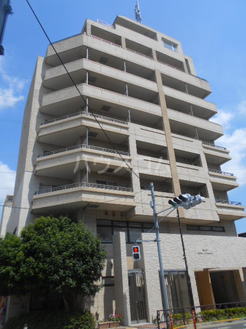 成城セントラルレジデンスの外観