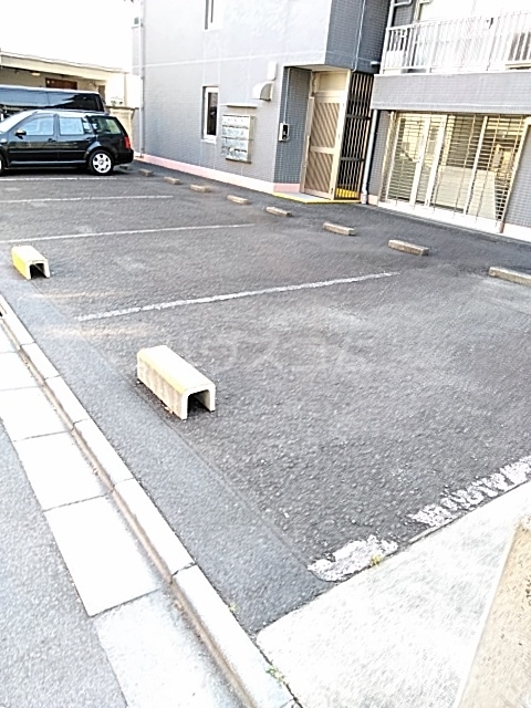 29/30 駐車場