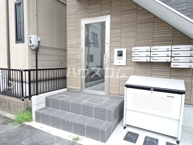 17/24 エントランス