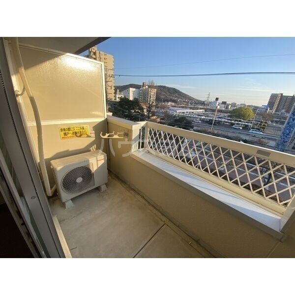 13/17 バルコニー