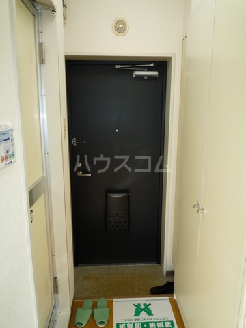 14/22 エントランス