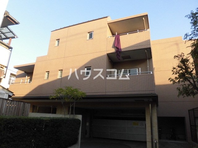 パークキューブ学芸大学の外観