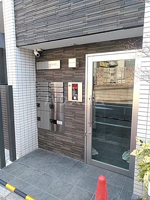 29/30 エントランス